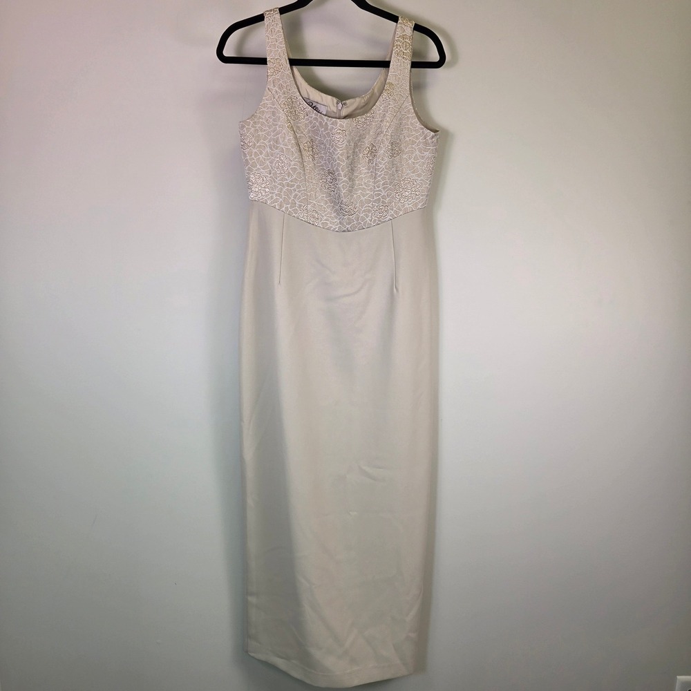 Patra Evening Gown Cream Gold Floral Brocade Sleeveless Maxi Dress Size 8